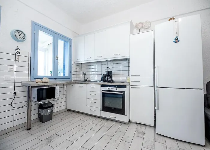 House By The Sea Skála Foúrkas