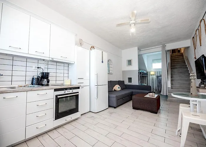 Casa de Férias House By The Sea Skála Foúrkas